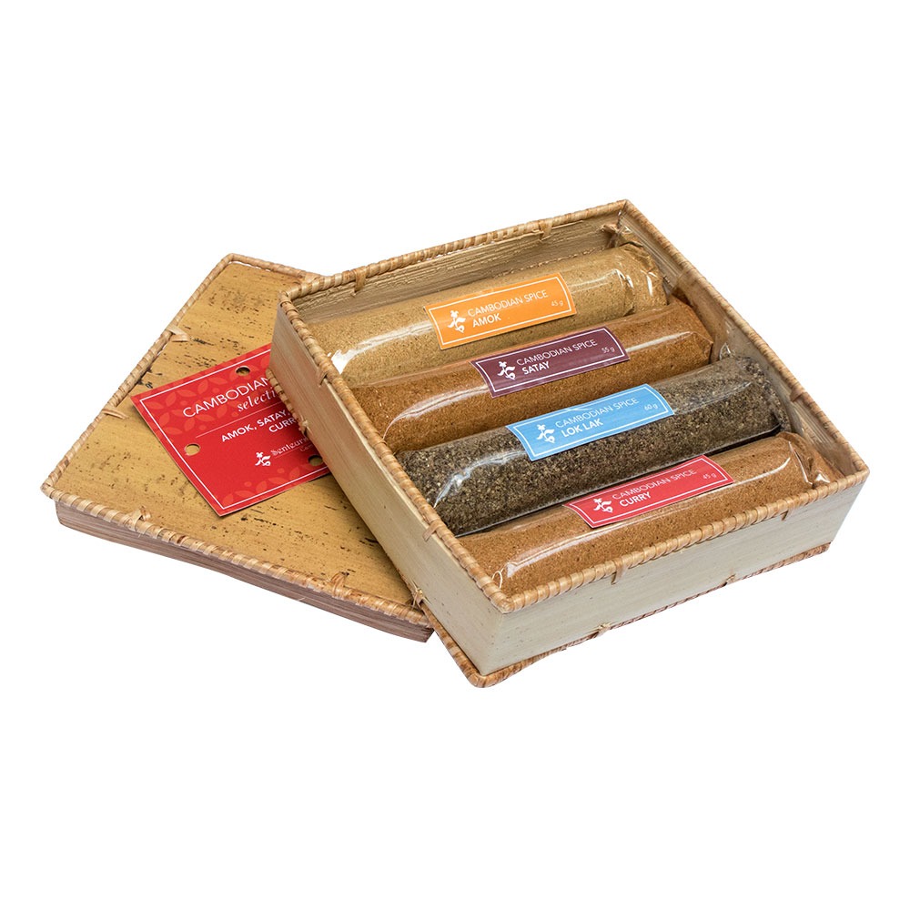 4 spices set in krebei riel box, opened